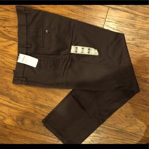30 x 30 Men’s Slim Fit Black Dockers Dress Pants